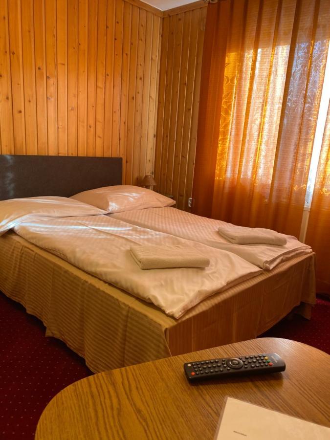 Pokoje Goscinne Madzia Poronin Bagian luar foto