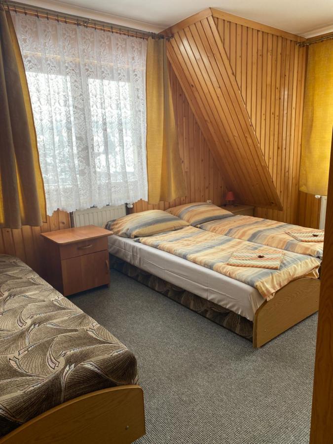 Pokoje Goscinne Madzia Poronin Bagian luar foto