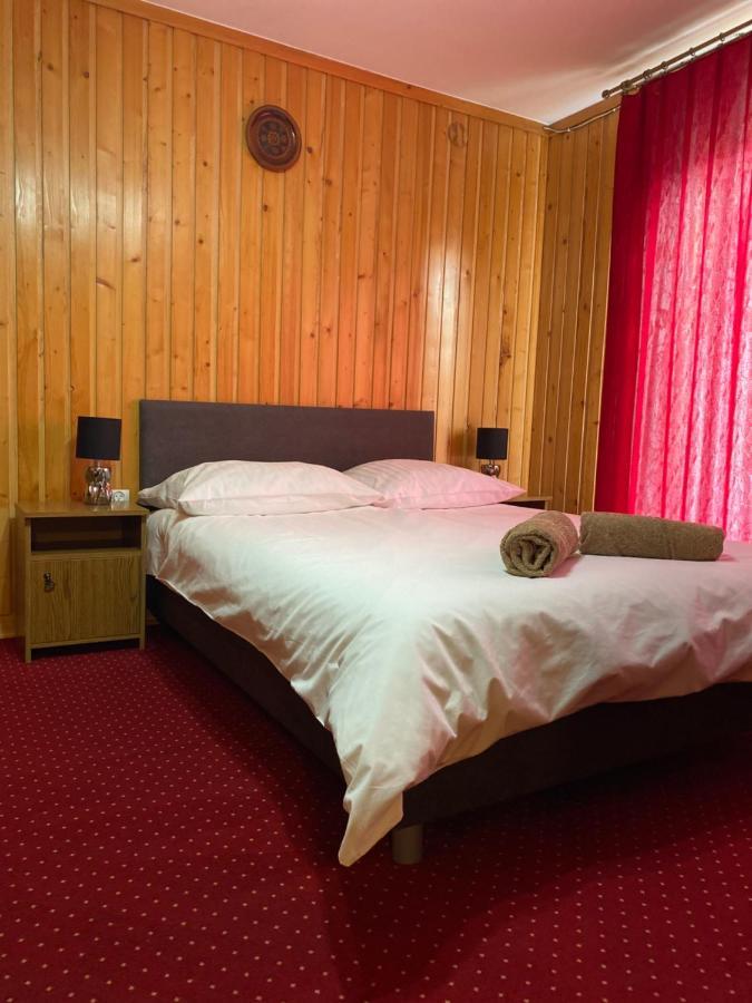Pokoje Goscinne Madzia Poronin Bagian luar foto